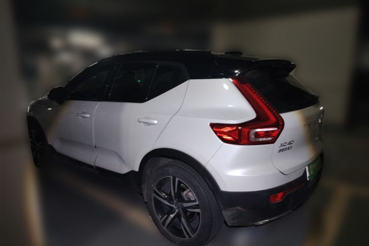 Used Volvo XC40 2020 T4 Four-Wheel Drive Smart & Sporty Edition
