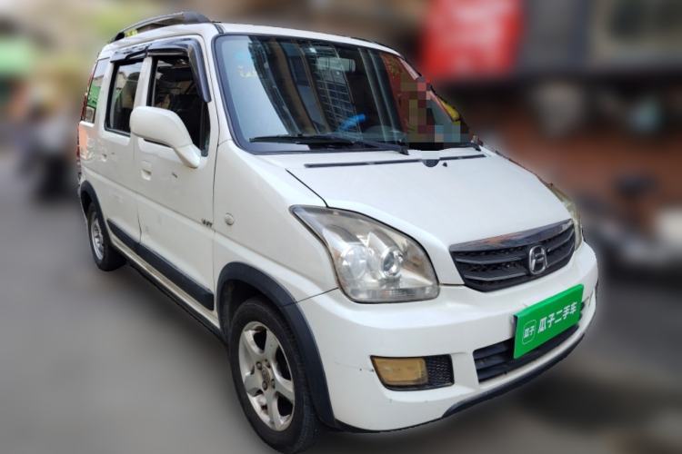 Used Suzuki Wagon R X5 2013 Revised Version 1.4L VVT Cruise Edition Front Right 45 Deg