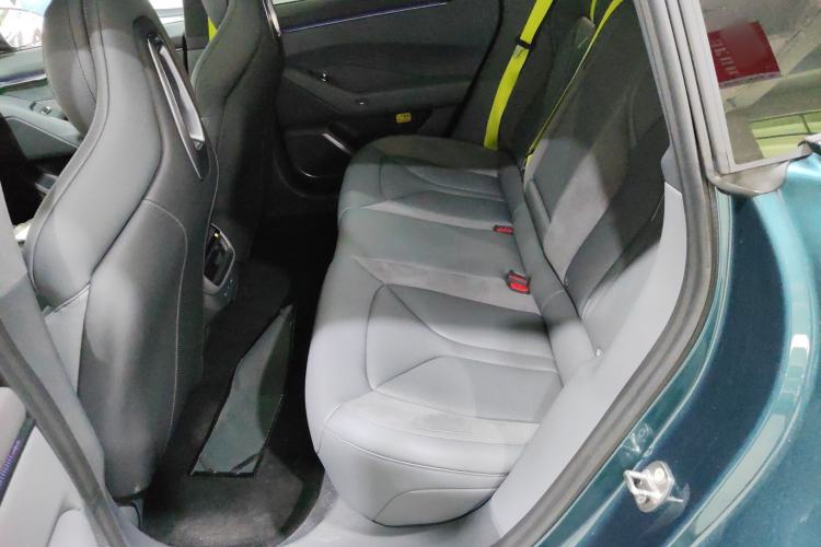 Used XPeng P7 2025 Model—750 All-Wheel-Drive High-Performance Ultra