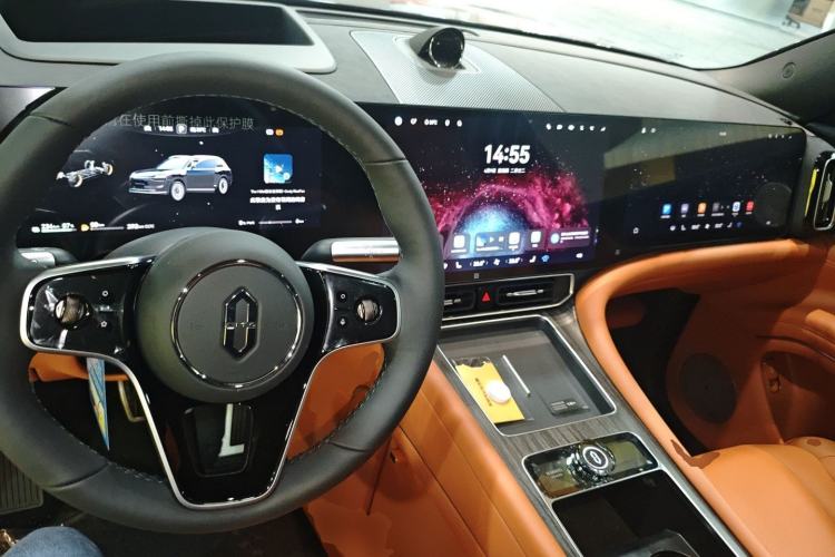 Used Hima AITO M9 2025 Extended-Range Ultra Version 52 kWh 6-Seater Center Console