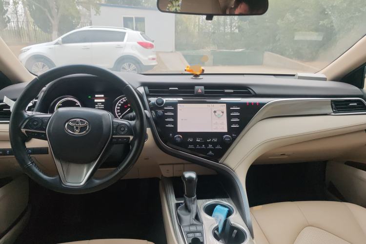 Used Toyota Camry 2018 Dual-Engine 2.5 HG Luxury Edition