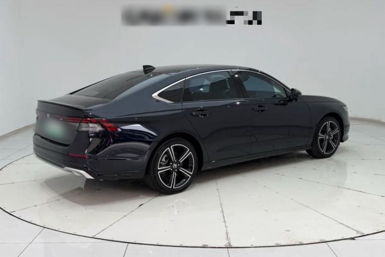 Used Honda Accord New Energy 2023 2.0L ePHEV Flagship Edition Rear Right 45 Deg