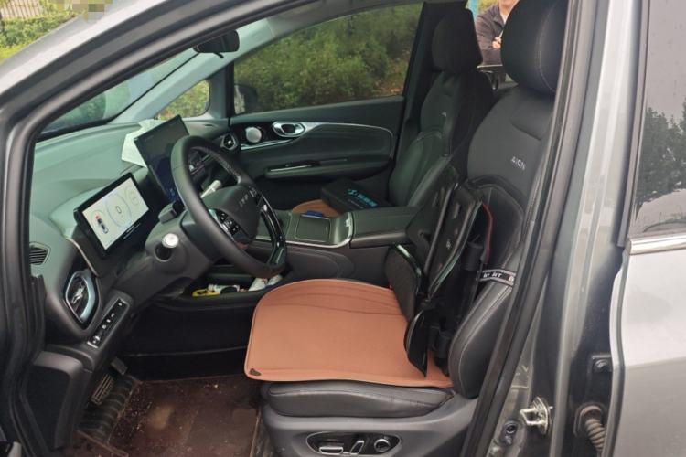 Used AION V 2024 Plus 70 Tech Edition Lithium Iron Phosphate