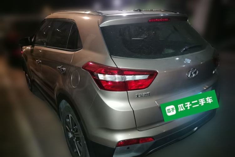 Used Hyundai ix25 2015 1.6L Automatic Two-Wheel Drive Smart GLS Trim Rear Left 45 Deg