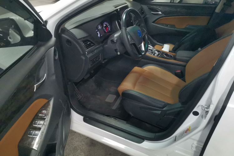 Used BYD Qin New Energy 2017 1.5T Luxury Model