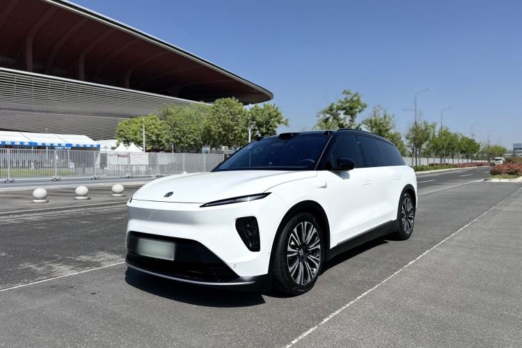 Used Nio ES8 2024 75 kWh Executive Edition