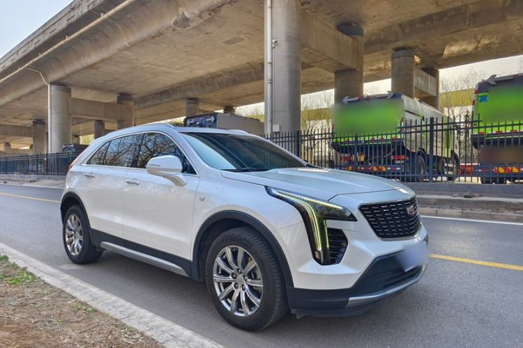 Used Cadillac XT4 2021 28T Two-Wheel Drive Leading Version
