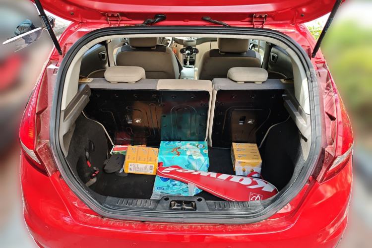 Used Ford Fiesta 2011 Hatchback 1.5L Automatic Fashion Edition
