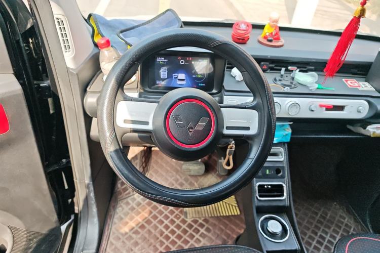 Used Wuling Hongguang MINIEV 2022 GAMEBOY 200km Gaming Edition with Lithium Iron Phosphate
