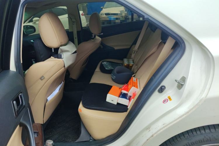 Used Toyota Reiz 2013 2.5V Shangrui Edition Left Rear Seat