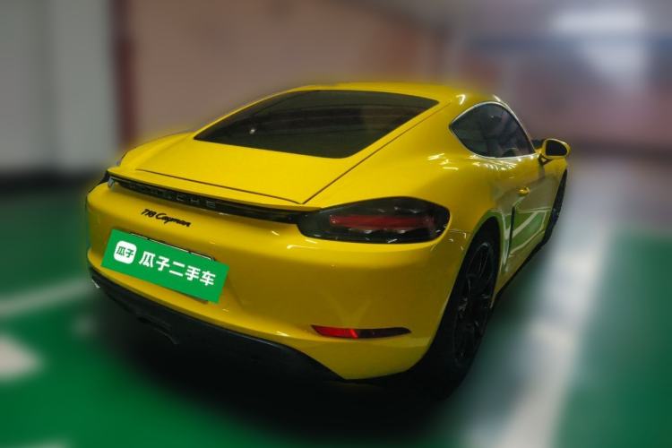 Used Porsche 718 2020 Cayman 2.0T

