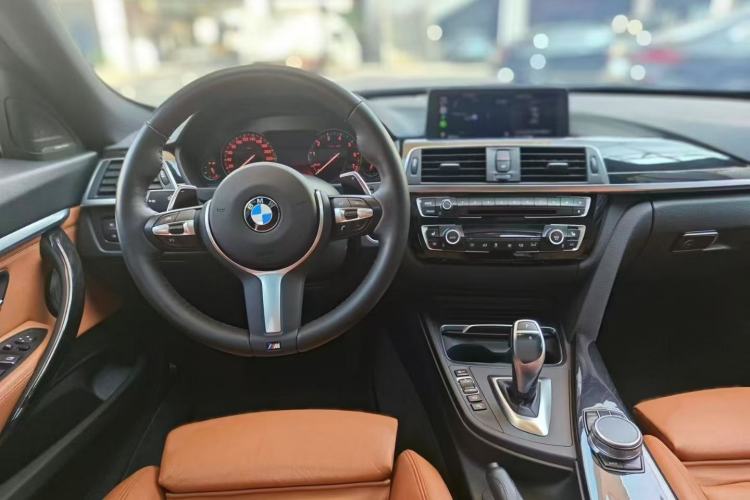 Used BMW 3 Series GT 2018 330i xDrive M Sport Edition
