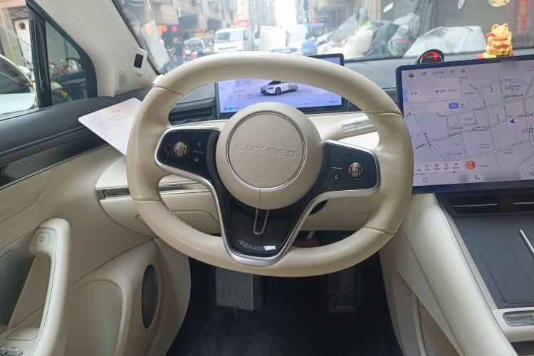 Used Hima Luxeed S7 2024 Max Rear-Drive Long-Range Intelligent Driving Version
