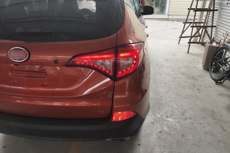 Used BYD Song 2016 GaiShi Edition 1.5TI Manual Elite Model Exterior 3