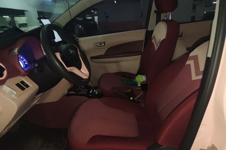 Used CHANGAN Benni E-Star 2021 National Edition Colorful Version Lithium Iron Phosphate (31.86 kWh) Left Front Seat