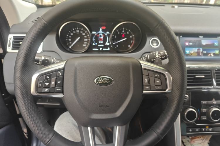 Used Land Rover Discovery Sport 2019 240 PS SE Version China VI Standard Steering Wheel
