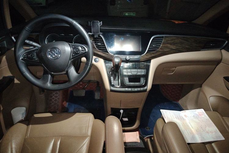 Used Buick GL8 2017 ES 28T Luxury Model China V Standard
