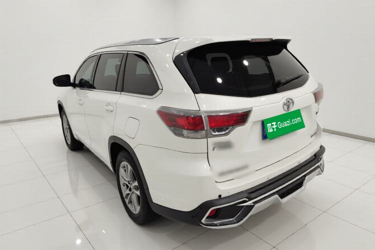 Used Toyota Highlander 2015 2.0T Two-Wheel Drive Luxury Edition 7 Seats
