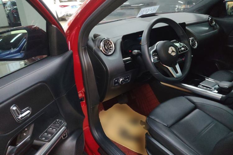 Used Mercedes-Benz GLA 2022 Facelifted GLA 200
