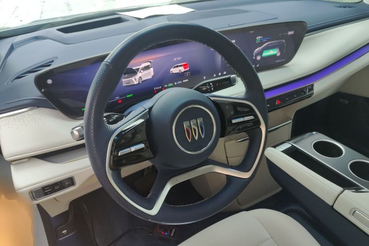 Used Buick GL8 New Energy 2024 Lu Zun Luxury Edition 7-Seater
