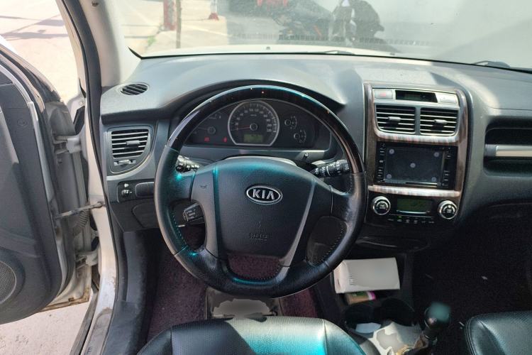 Used Kia Sportage 2011 2.0L Manual Two-Wheel-Drive GLS