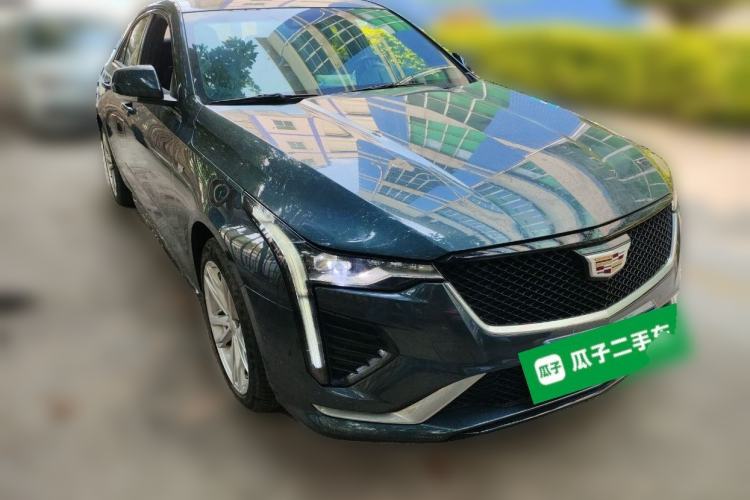 Used Cadillac CT4 2021 28T Fashion Edition Front Right 45 Deg