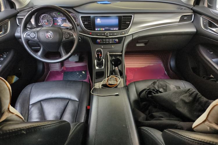 Used Buick LaCrosse 2021 552T Luxury Version Center Console