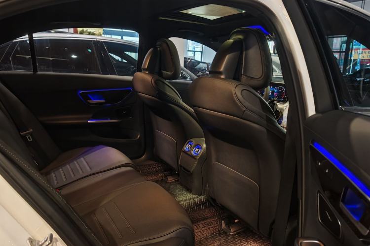 Used Mercedes-Benz C-Class 2023 Revised C 200 L Sport Edition Interior 6