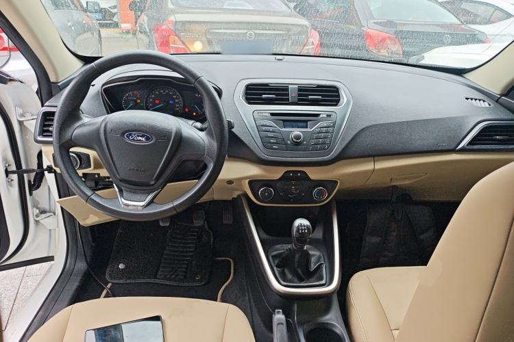 Used Ford Escort 2017 Revised Version 1.5L Manual Comfort Edition
