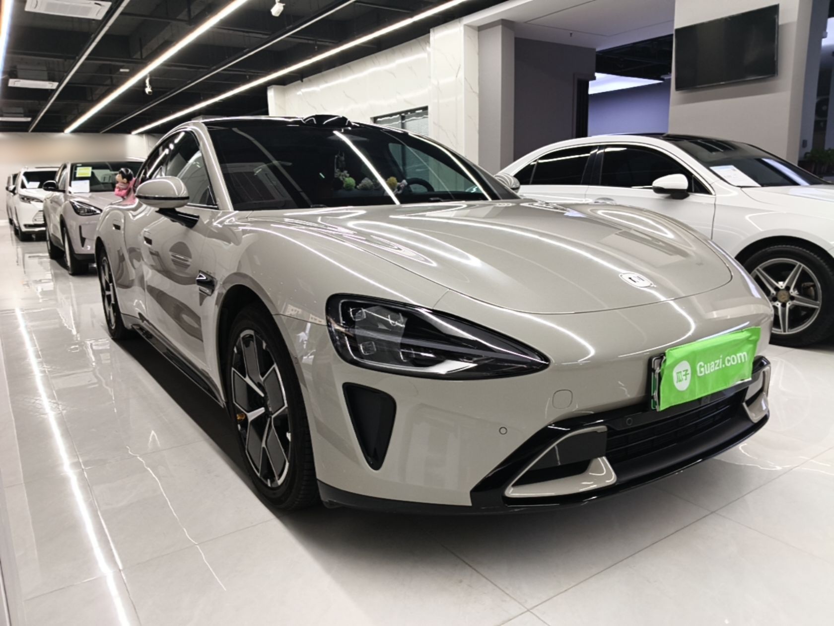 Xiaomi Auto SU7 2024 Rear-Drive Ultra-Long Range Advanced Pro-Level Intelligent Driving Version — снимка 3