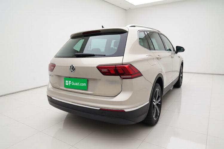 Used Volkswagen Tiguan L 2019 Updated Version 330TSI Automatic Two-Wheel Drive Panoramic Comfort Edition China VI Standard Exterior 5