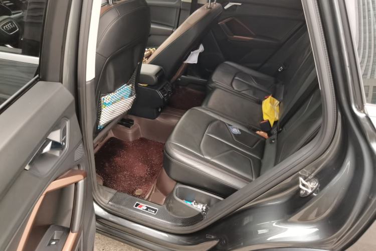 Used Audi Q3 2020 35 TFSI Fashionable and Elegant Model Left Rear Seat