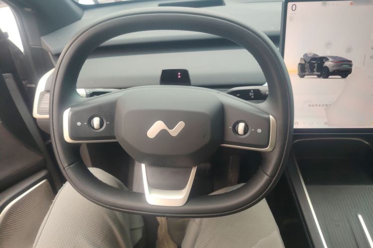 Used ONVO L60 2025 Model—60 kWh Rear-Wheel-Drive Version