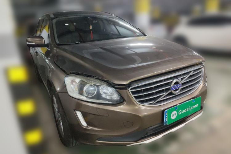 Used Volvo XC60 2015 T5 Smart Upgrade Model
