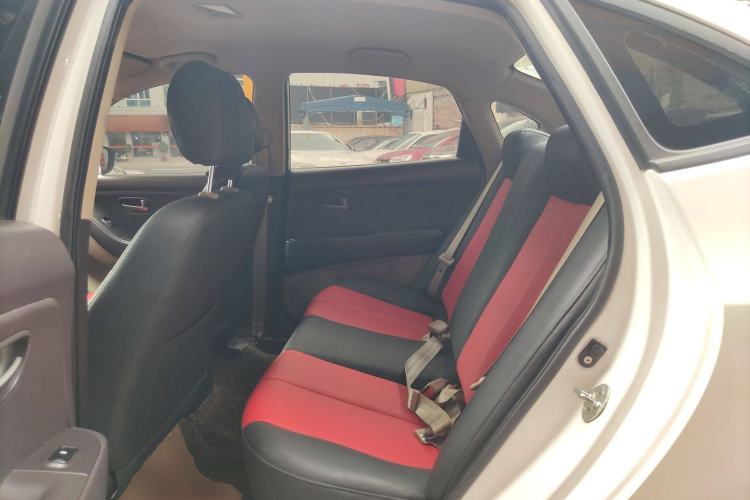 Used Hyundai Celesta 2011 1.6L Manual Comfort Edition