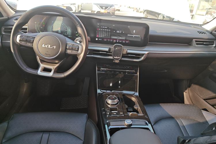 Used Kia K5 2025 1.5T Luxury Edition
