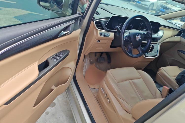 Used Buick GL8 2021 ES Landtrek 653T Luxury Model Driver Seat