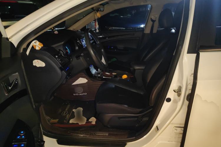 Used BYD e5 2016 300 Luxury Edition Left Front Seat