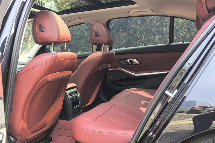 Used BMW 3 Series 2023 325Li M Sport Night Edition Package Interior 5