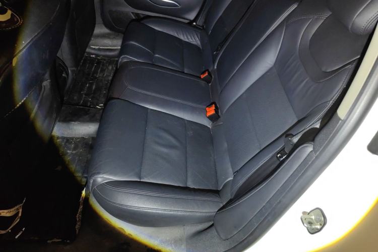 Used Citroen C5 2014 2.0L Automatic Luxury Edition Left Rear Seat