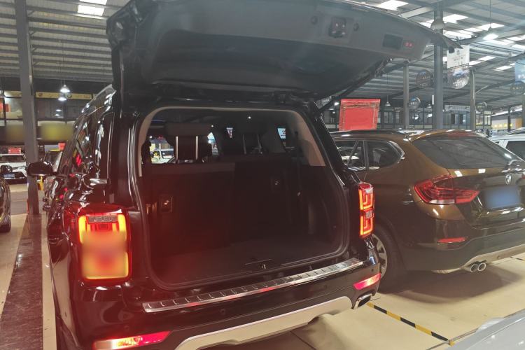 Used GAC Trumpchi GS8 2017 320T Two-Wheel Drive Luxury Smart Connectivity Version (7 Seats)