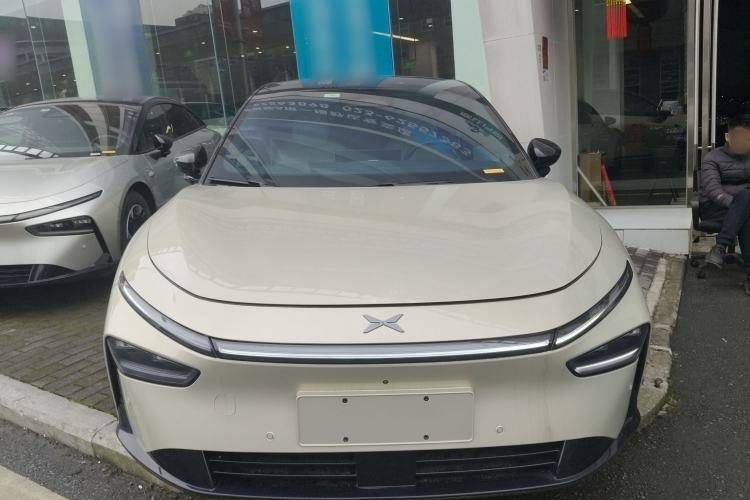 Used XPeng P7+ 2024 Ultra-Long Range Max Front