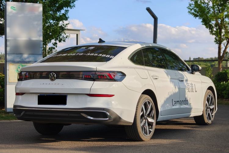 Used Volkswagen Lamando 2025 Lavida L 280TSI DSG Cool & Spicy Edition Exterior 8