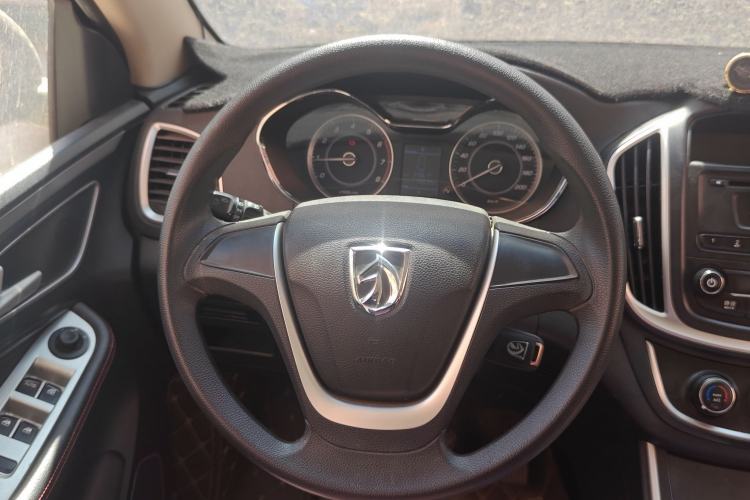 Used Baojun 560 2016 1.8L Manual Comfort Edition Steering Wheel
