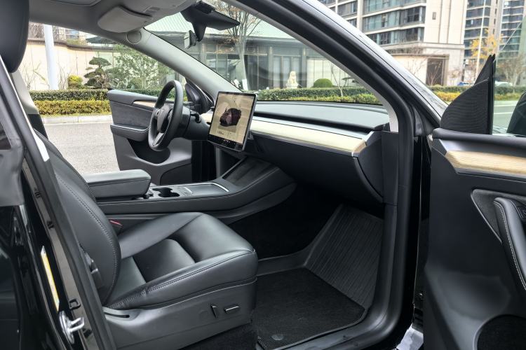 Used Tesla Model Y 2022 Revised Version Long-Range All-Wheel Drive