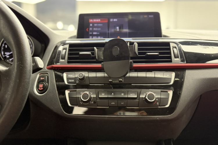 Used BMW 1 Series 2018 118i Sport Design Package Audio And AC Panel