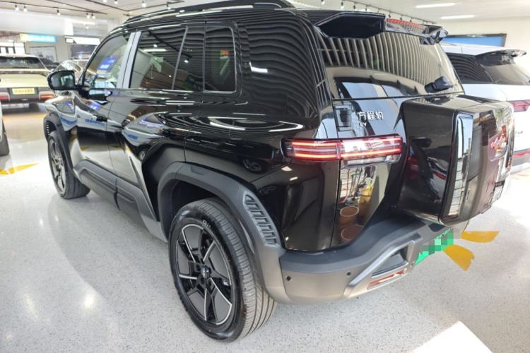 Used Formula Leopard Titanium 3 2025 501 km All-Wheel Drive Intelligent Driving Max Edition
