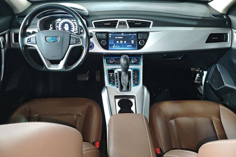 Used Geely Auto Emgrand X7 Sport 2016 1.8TD Automatic All-Wheel-Drive ZhiZun Edition Center Console