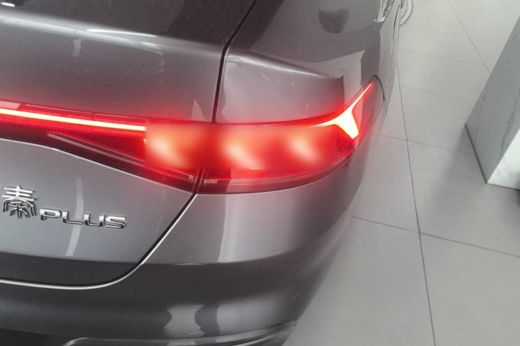 Used BYD Qin PLUS 2023 Champion Edition DM-i 120KM Beyond Model
