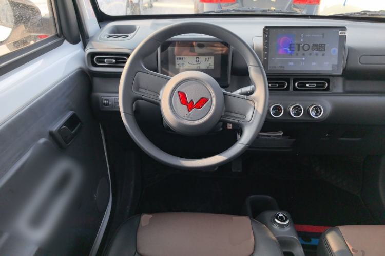 Used Wuling Zhiguang New Energy 2025 Comfort Model